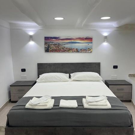 Sott O Pont Napoli Bed & Breakfast Eksteriør bilde