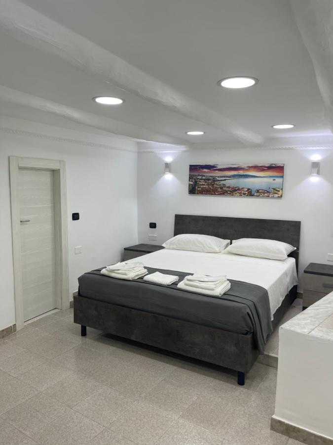 Sott O Pont Napoli Bed & Breakfast Eksteriør bilde