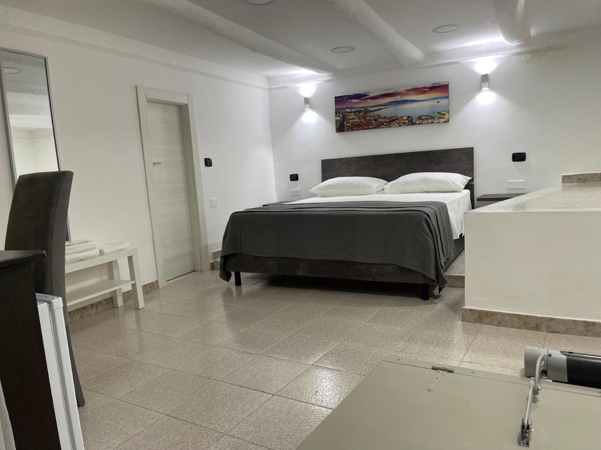 Sott O Pont Napoli Bed & Breakfast Eksteriør bilde